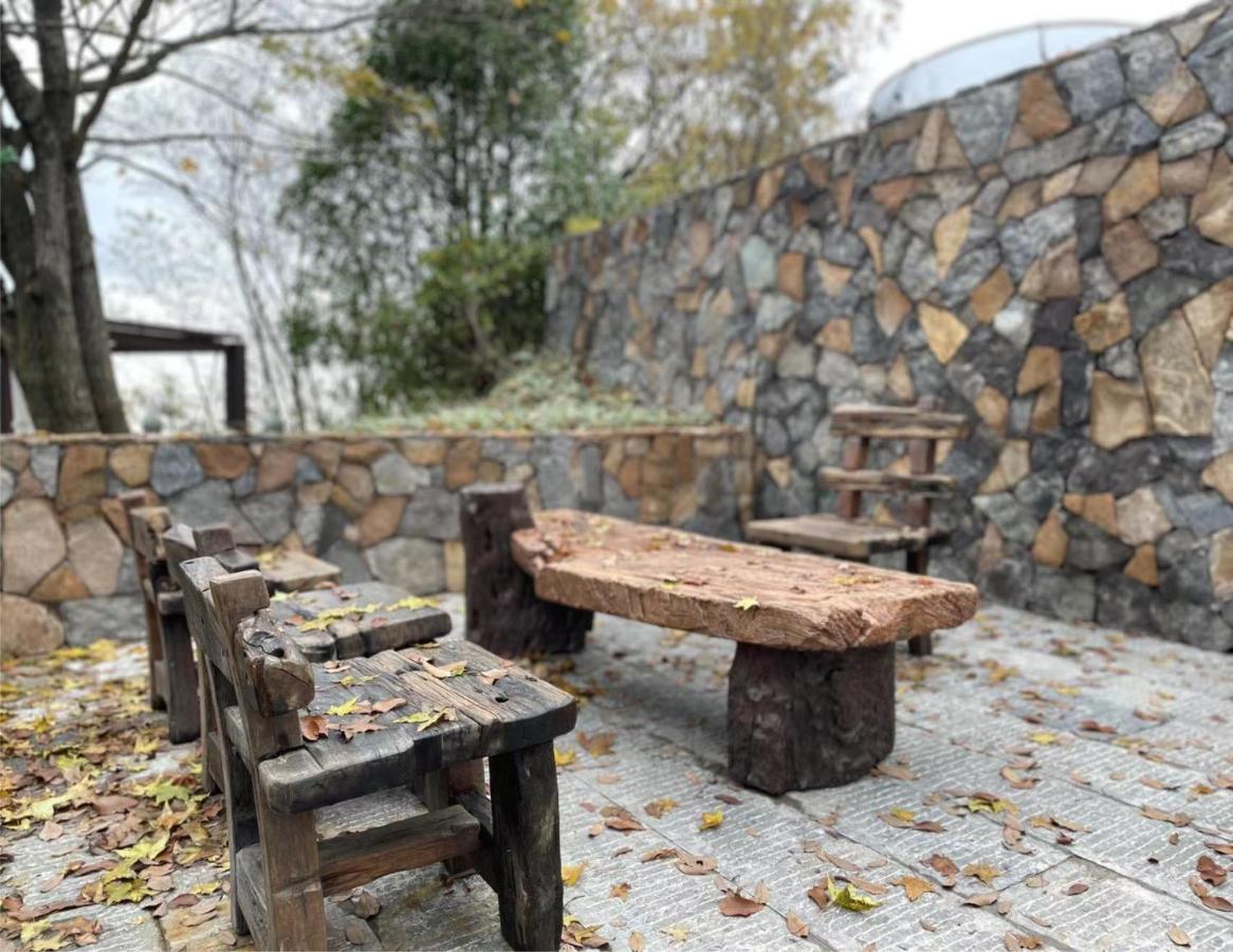 Hotel Wudang Mountain The Yew House Wudangshan Exterior foto